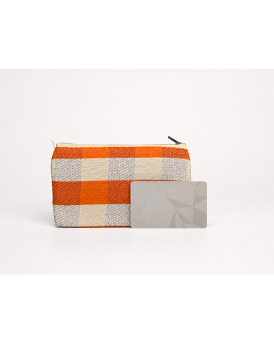 Monedero Aki Pouch Orange Vichy de Plástico Reciclado | Babachic