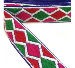Embroidery Graphic embroidery - Rhombus - Red, pink, green and white - 45 mm