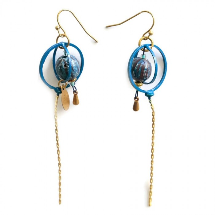 Accueil Boucles d'oreille longues fines - Bleue
