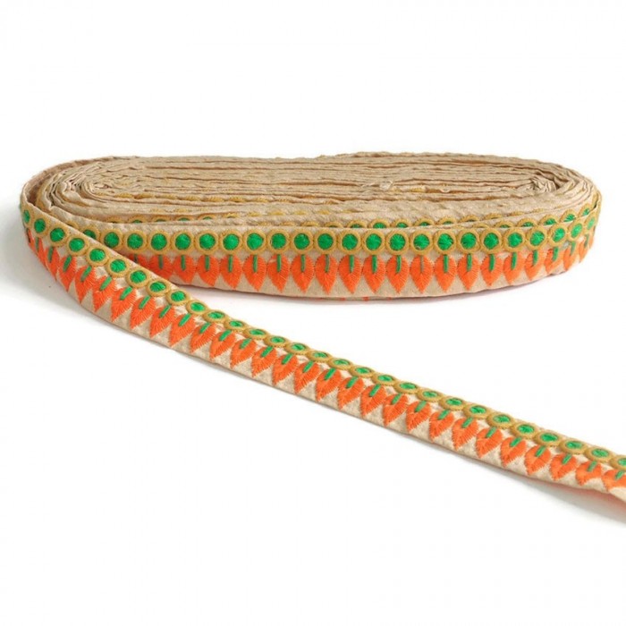 Ribbons Embroidered braid - Line of leaves - 30 mm