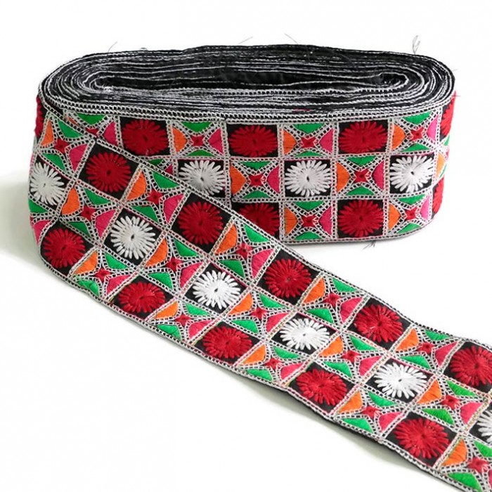 Embroidery Embroidered ribbon - Red and green - 90 mm babachic