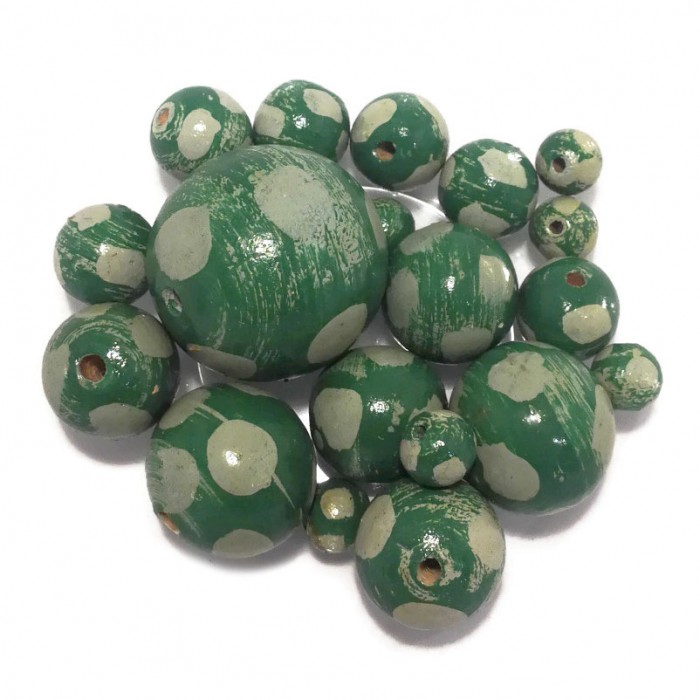 Moon Wooden beads - Moon - Verde Babachic by Moodywood