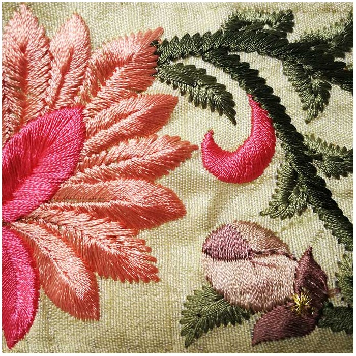 Embroidery Embroidered border in pink and beige silk 7 cm wide Babachic by Moodywood