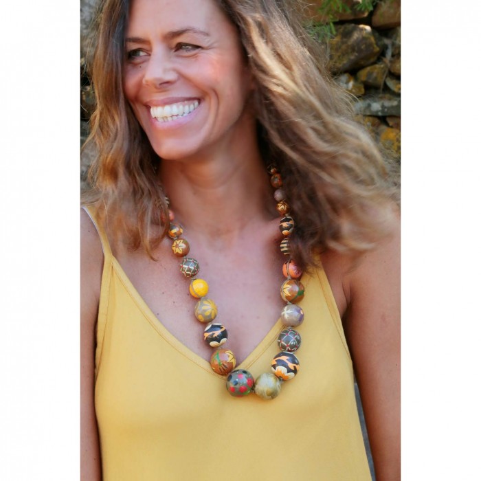 Colliers Collier court en perles en bois marron orangé Babachic by Moodywood