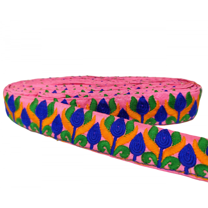 Accueil Ruban rose avec broderie florale bleue, verte et orange 35mm Babachic by Moodywood
