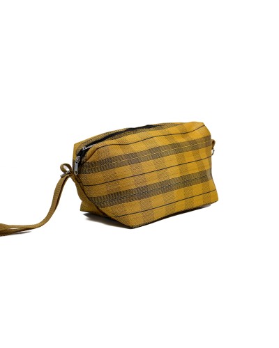 Catch Bag Ocre de Babachic | Bolso de Mano y Bandolera Versátil