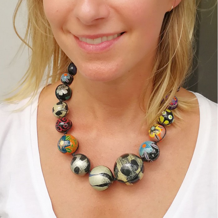 Black and blue wooden beads necklace