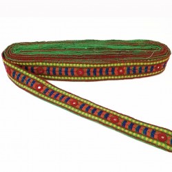 Braid Ethnic embroidered braid - Multicolors - Decorated with small mirrors - 30 mm