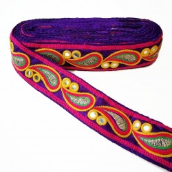Embroidery Embroidery in the shape of drop decorated with mirrors on purple bottom - 50 mm babachic
